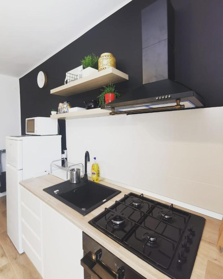 Astra Home سيبيو المظهر الخارجي الصورة